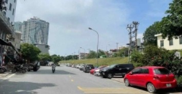 bán toà nhà văn phòng mặt phố Ngọc Thuỵ 240m x 8tầng, mặt tiền 9m, thông sàn kinh doanh