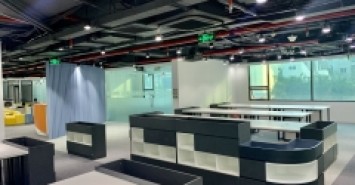 Cho thuê văn phòng 1000m2 quận Cầu Giấy, làm co-working, bảo hiểm, đào tạo, miễn phí ngoài giờ