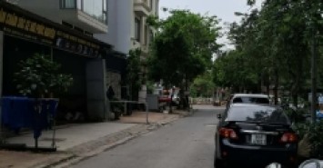 BÁN ĐẤT MẶT PHỐ VIỆT HƯNG 40M2- KINH DOANH, Ở ĐỈNH- 12,X TỶ
