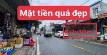 Nhà 2 mặt tiền chợ Buôn bán kinh doanh, sổ hồng mới tinh, giá cực tốt!