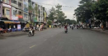 Nhà đẹp ngay bến xe quận 8, ngang 5m, 4 tầng mới ở ngay chỉ 9 tỷ nhỉnh