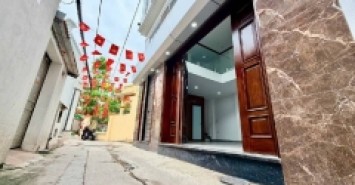 Bán nhà khuyến lương 6 tầng thang máy long lanh lô góc ô tô đỗ cửa hoàng mai