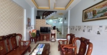 Bán nhà mặt phố Q.2, 78m², 4 tầng, 8.15 tỷ, sổ hồng