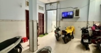 Nhà góc 2 mặt thoáng, 3 tầng, đường Lý Thường Kiệt, Quận Tân Bình,109m² (6x18, nở hậu 6.8m) – Giá 14,8 tỷ.