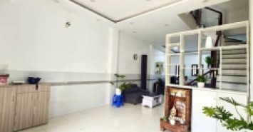 Nhà Bàu Cát 3, 72m², 4 tầng – Gần chợ Bàu Cát, giá chỉ 12,1 tỷ