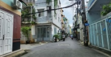 Nhà HXH Đường Huỳnh Văn Bánh Phường 13 Phú Nhuận Cũ.