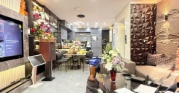 MỘT CĂN DUY NHẤT LẠC LONG QUÂN LÔ GÓC , THANG MÁY Ở NGAY 58M 6TẦNG 15.2TỶ