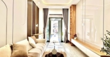 Nhà cạnh ETOWN Cộng Hòa, Tân Bình – 33m², 4 tầng, giá 10.5 tỷ