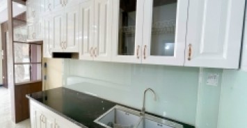 Yên Ngưu, 33m2, 5 tầng, 10m Ô tô, Thoáng trước- sau, Chỉ 3.9 tỉ, LH 0904690958