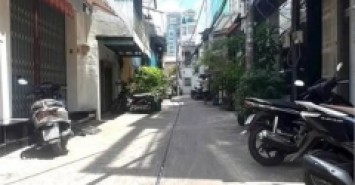 Nhà Đường Lạc Long Quân Phường 3 Quận 11 Cũ .(Cách mặt tiền ~50m).