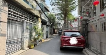 Nhà HXH Đường Phạm Văn Hai Phường 3 Cũ Quận Tân Bình.