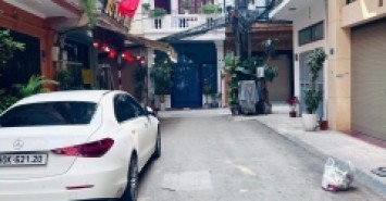 BÁN BIỆT THỰ PHÂN LÔ HOÀNG CẦU - Ô TÔ TRÁNH - 100M2 - 4 TẦNG - MT 10M - 51,5 TỶ