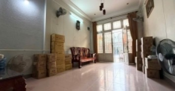 Bán nhà đường số 4, Phường Phước Bình, Thủ Đức, TP HCM. Diện Tích 100m2, giá 10,05  tỷ, sổ hồng. Liên hệ 0933125879.