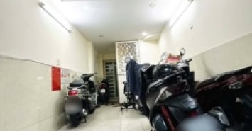 Nhà Sát Đường Vĩnh Viễn Phường 4 Cũ Quận 10.