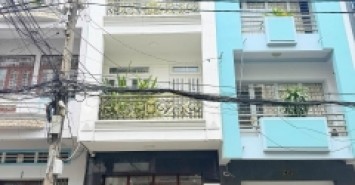 Nhà Bồng Sao, Phân Lô ngang 5m, 4 tầng gần công viên, chỉ 9 tỷ 4 - 0931172218