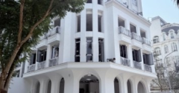 Bán nhà Mặt phố Phạm Văn Đồng - 200m MT 10m Lô góc Vỉa hè Nhà mới Thang Máy KDVP gần KĐT Starlake