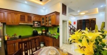 Chinh Chủ Cân Bán  30m² 5 tầng, 3PN, 3WC, Ngõ 362 Nam Dư, Lĩnh Nam, 5.8 tỷ, sổ đỏ sẵn sàng giao dich ngay