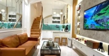 TRUNG TÂM QUẬN THANH XUÂN - HÀNG XÓM ROYAL CITY - GẦN PHỐ - 10M RA OTO - NGÕ ĐẸP - NHÀ ĐẸP LONG LANH