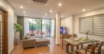 BÁN TOÀ NHÀ MẶT HỒ TÂY 130Mx8T, MT6M - LÔ GÓC - THANG MÁY - CHO TÂY THUÊ DÒNG TIỀN 150TR/TH