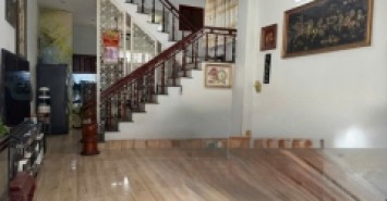 Bán nhà 3 tầng 61m2, đường Số 6, Linh Xuân, Thủ Đức, TP HCM, giá 5,45  tỷ, sổ hồng, thuận tiện sinh sống. Gọi 0933125879!