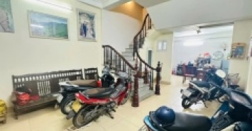 HIẾM – PHỐ HỒ TÙNG MẬU, NHÀ DÂN XÂY CHẮC CHẮN, Ô TÔ GẦN – 5 TẦNG, 45M2, NHỈNH 200 TRIỆU