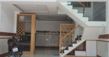Bán nhà mặt phố Võ Văn Hát, Q.9, 60m², 4 tầng, 6.1 tỷ, sổ hồng
