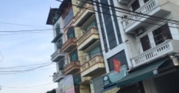 TT HUYỆN THANH TRÌ, LÔ GÓC 2 MẶT THOÁNG KINH DOANH - Ô TÔ VÀO NHÀ 40m2/ 5 TẦNG HƠN 5 Tỷ