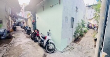 ♣ Lô góc kiệt rộng 3m, gần MT Bình An 7, 95m2, ngang 6m, 4 phòng trọ, thu 8tr, 4.39 tỷ