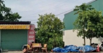 Gia đình bán đất mặt Quốc Lộ 32C, cổng Chính Đền Hùng - Việt Trì, Phú Thọ. DT 138m MT Rộng, KD đỉnh