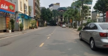 BÁN NHÀ CỔ LINH LONG BIÊN - Ô TÔ ĐỖ CỬA NGÕ THÔNG  - CẠNH TRƯỜNG CẤP 2  - XE ĐỖ NGÀY ĐÊM - 8 TỶ