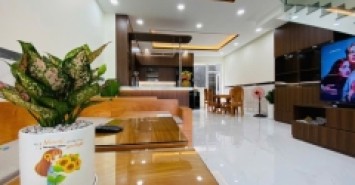 Bán nhà mặt phố Q.9, Thủ Đức, 147m², 4 tầng, 6PN, 15.4 tỷ, sổ hồng