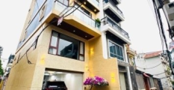 nhà đẹp Cổ Linh, lô góc, gara 2 ôtô, thang máy, kinh doanh, full nội thất