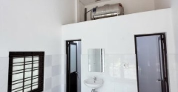 Nhà cấp 4 . 2 mặt tiền đường Mân Quang 6 . DT:102m . Ngang 6m