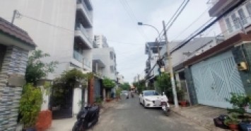 Bán nhà 3 tầng, 4PN, 134m², 8.8 tỷ - Linh Tây, Thủ Đức