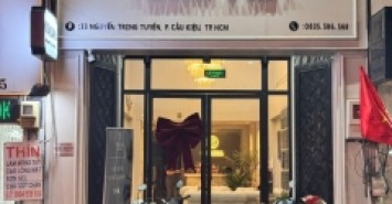 CHO THUÊ MẶT TIỀN KINH DOANH TẦNG TRỆT TRUNG TÂM HỒ CHÍ MINH