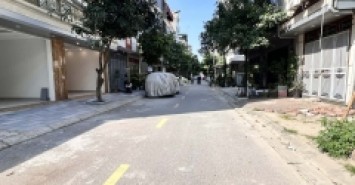 nhà đẹp Thạch Bàn, 6 tầng thang máy, vỉa hè, ôtô tránh, kinh doanh, full nội thất