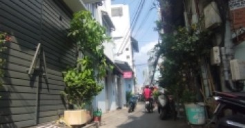 CẦN BÁN GẤP TRONG TUẦN, NHÀ DƯƠNG BÁ TRẠC P2Q8 DT: 57.8M2, 2 TẦNG, 4PN, 3WC. CHỈ 5.5 TỶ.