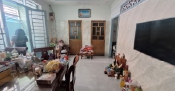 Bán nhà hẻm đường số 8, Trường Thọ, Thủ Đức, TP HCM. DT 100m2, cấp 4, giá 5.15 tỷ.