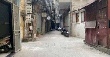 Bán đất lê duẩn 50M ngõ thông gần phố gần hồ đống đa