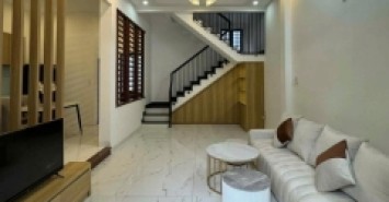 ♣ 2 mặt Kiệt thẳng thông Hoàng Diệu, 55m2, 3 tầng đúc, 3PN, sân thượng, 4.x tỵ