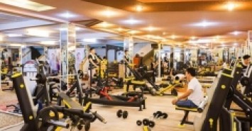 ♣ Nhà đường Ô tô 5m ngay Chợ Đống Đa, 190m2, ngang 8m, 3 tầng cứng, đang Kinh Doanh, 12.x tỷ