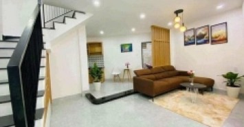 ♣ Nhà Kiệt 136 Trần Cao Vân, Tam Thuận, giáp Hải Châu 36m2, 2 tầng, 2.45 tỷ