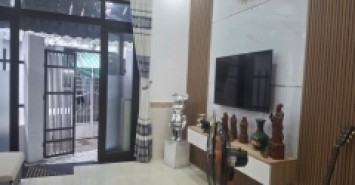 ♣ Nhà Kiệt gần MT Trần Cao Vân, 55m2, 2 tầng, 4.2 tỷ