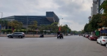 Cắt LỖ nhà phố Miếu Đầm view khách sạn 5 sao, giá 23 tỷ