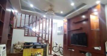 HIẾM CHÙA QUỲNH, Ô TÔ ĐỖ CỬA, SÁT PHỐ, ÁNH SÁNG NGẬP TRÀN 44M x 4T 6X TỶ 0901753139