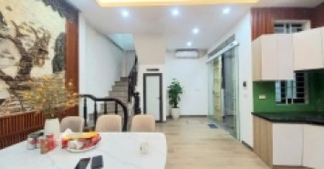 Bán nhà 29 Khương Hạ -Thanh Xuân , DT 40m2 , Giá Nhỉnh 5 tỷ , Oto gần , Full nội thất .