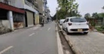 Nhà trục chính Liên Ninh, Thanh Trì DT 76m2, kinh doanh sầm uất, ô tô tránh nhau, giá 9.3 tỷ