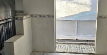 Xe Hơi Đỗ Cổng, Phước long B, Quận 9, DtSd 73m2, 2 tầng kiêng cố mà chỉ có 2.96ty