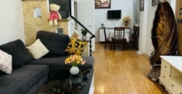 Tìm chủ mới - Tư Đình - Ô tô tải - Ngõ thông - Kinh doanh - 40m2 4 ngủ - chỉ 6.7 t.ỷ