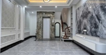 Bán Nhà Giáp Bát- Hoàng Mai,DT 50M2 ,Gia Hơn 14 Tỷ ,Lo Góc, Thang máy